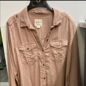 American eagle boyfriend fit button down